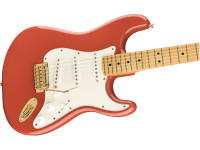 Fender  Limited Edition Player Maple Fingerboard Fiesta Red Gold Hardware